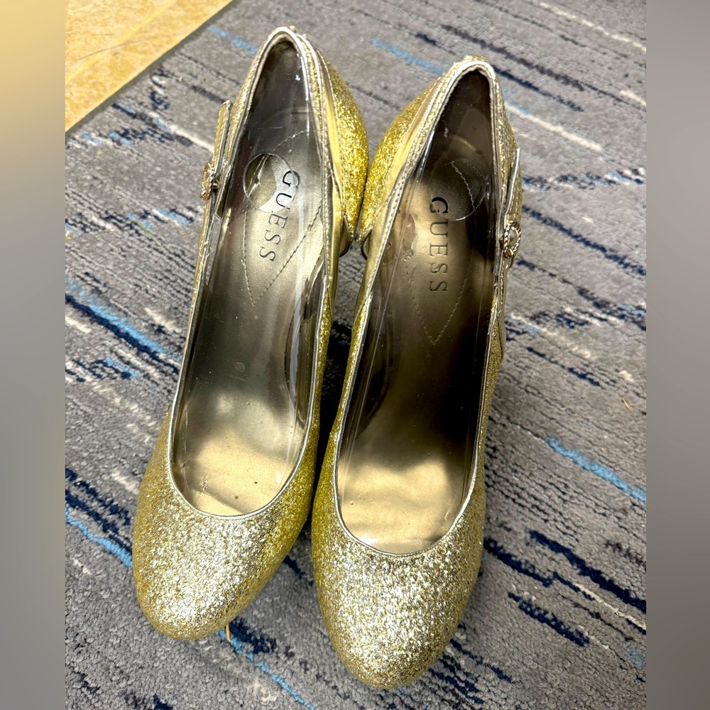Brand New Guess Gold Heels